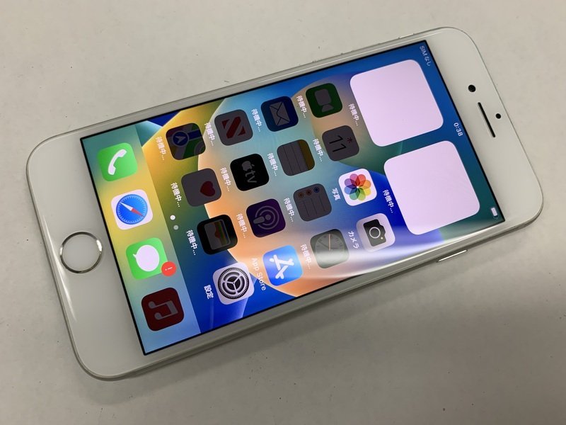 JC141 SIMフリー iPhone8 シルバー 64GB