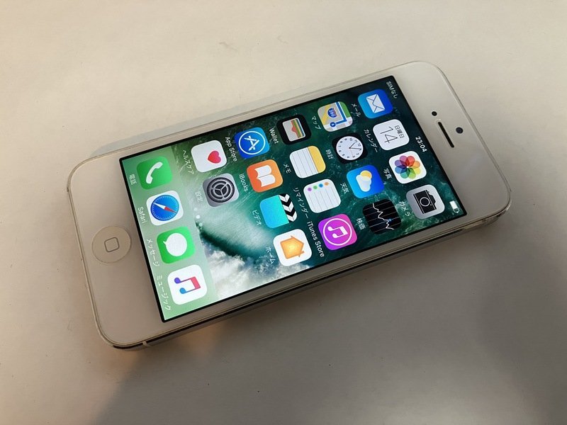 FI309 SoftBank iPhone5 ホワイト 64GB ジャンク ロックOFF_画像1