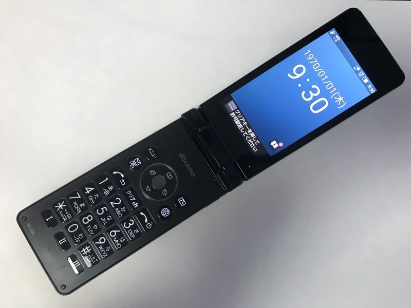 GJ047 docomo SH-03L ブラック_画像1