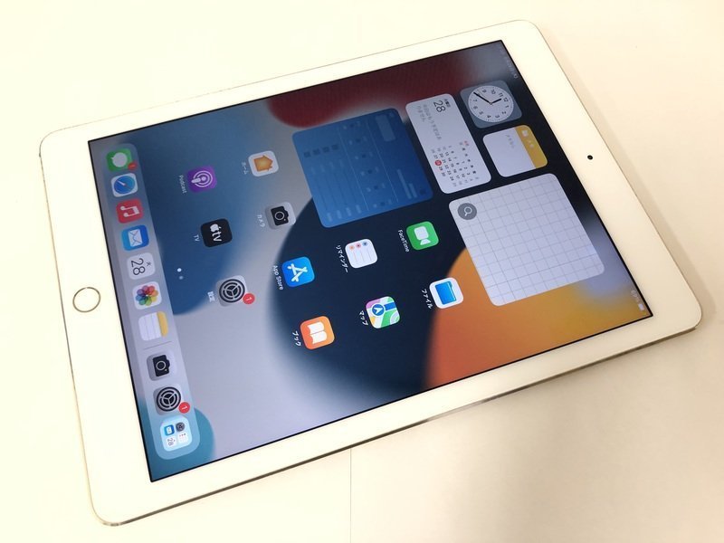 再CK574 iPad Air 第2世代 Wi-Fiモデル 64GB ゴールド