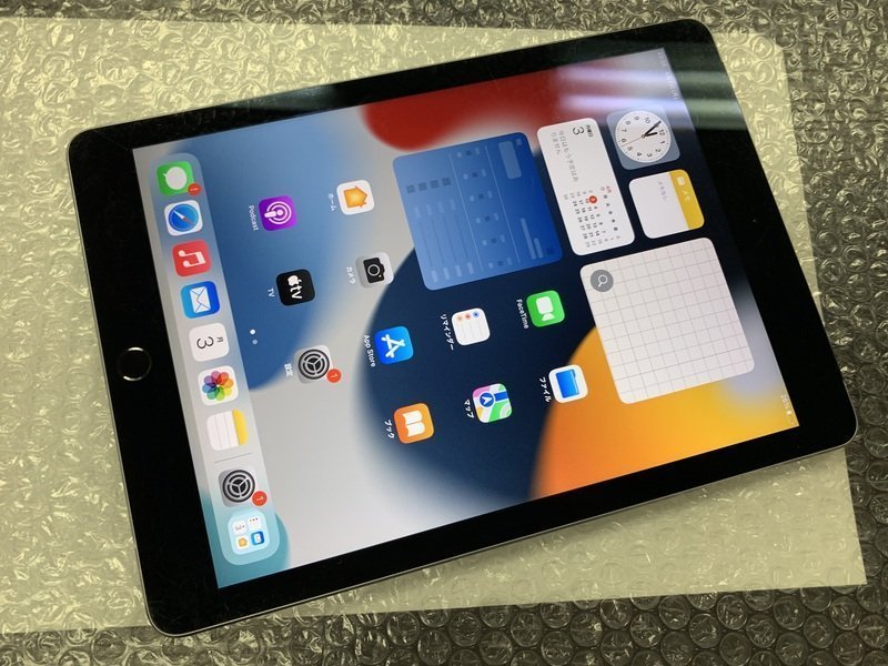 再DD999 au iPad Air 第2世代 Wi-Fi+Cellular A1567 スペースグレイ 64GB 判定○