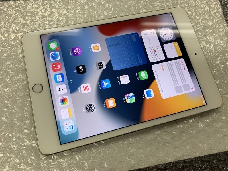 再DE036 iPad mini 第4世代 Wi-Fiモデル A1538 ゴールド 64GB_画像1