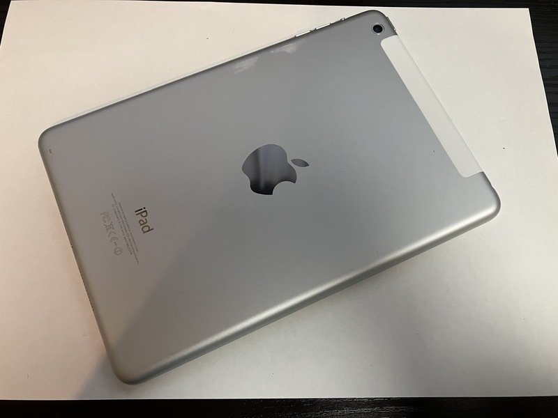FI558 iPad mini 第1世代 Wi-Fi+Cellular A1455 ホワイト 64GB_画像2