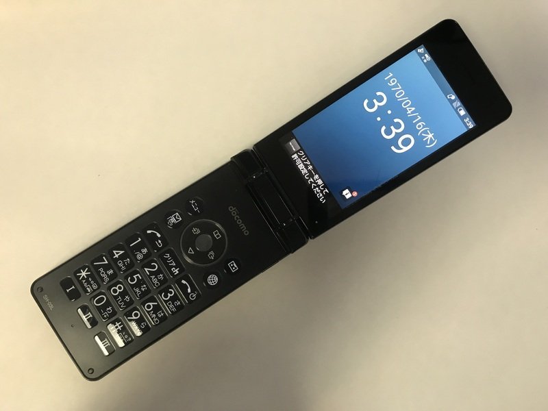 GJ188 docomo SH-03L ブラック ジャンクの画像1