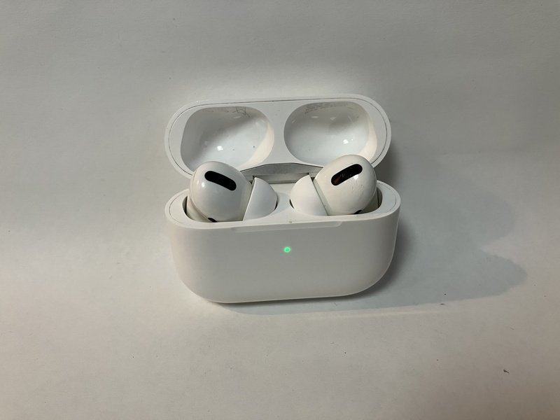 FI739 AirPods Pro 第1世代 ジャンク