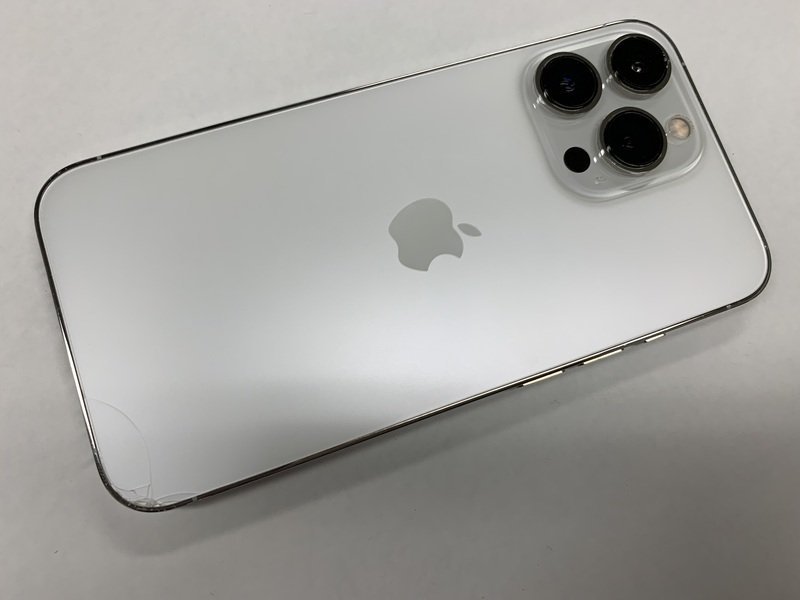 JD819 SIMフリー iPhone13Pro シルバー 256GB ジャンク ロックOFF_画像2