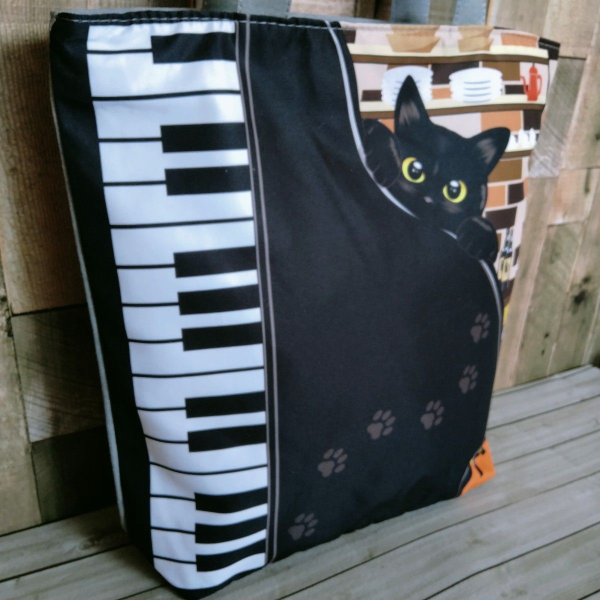 黒猫　ピアノ　カフェ【トートバッグ 】エコバッグ　匿名配送　24時間以内発送　ショッピング　アウトドア　猫　ねこ　ネコ　新品