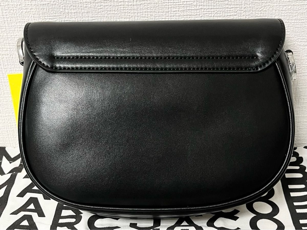 新品】マークジェイコブス ザ レザーカバードJマーク サドルバッグ 新品】マークジェイコブス ザ レザーカバードJマーク サドルバッグ