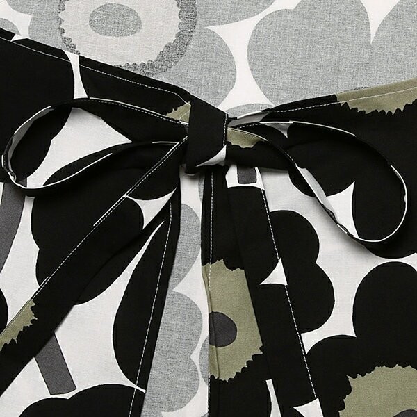 【新品・送料無料】 marimekko マリメッコ エプロン PIENI UNIKKO ブラック×ホワイト 64161-030 ウニッコ_画像4