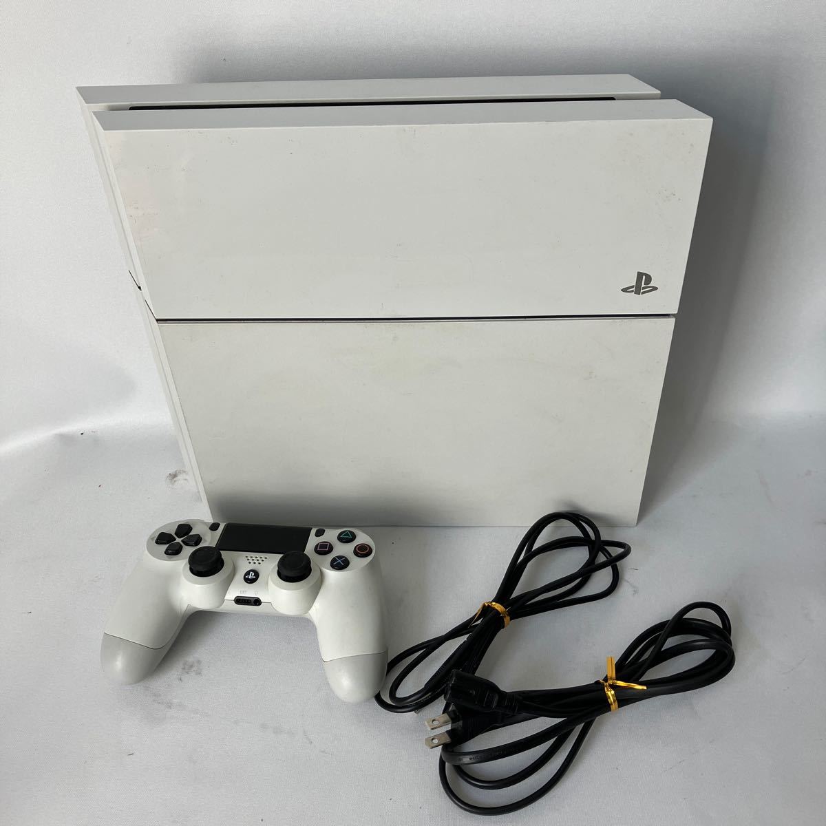 □【500円スタート】PlayStation4 PS4 CUH-1100A ホワイト SONY ソフト