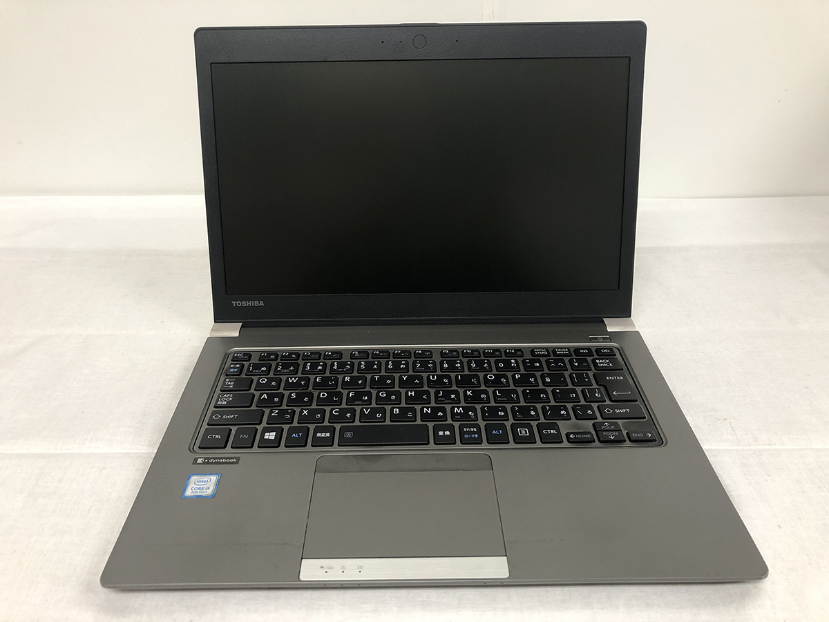 中古■13.3型 dynabook R63/M 第8世代[i5-8250U/8G/SSD:256G/SD/Win10]★AC付★送料無料