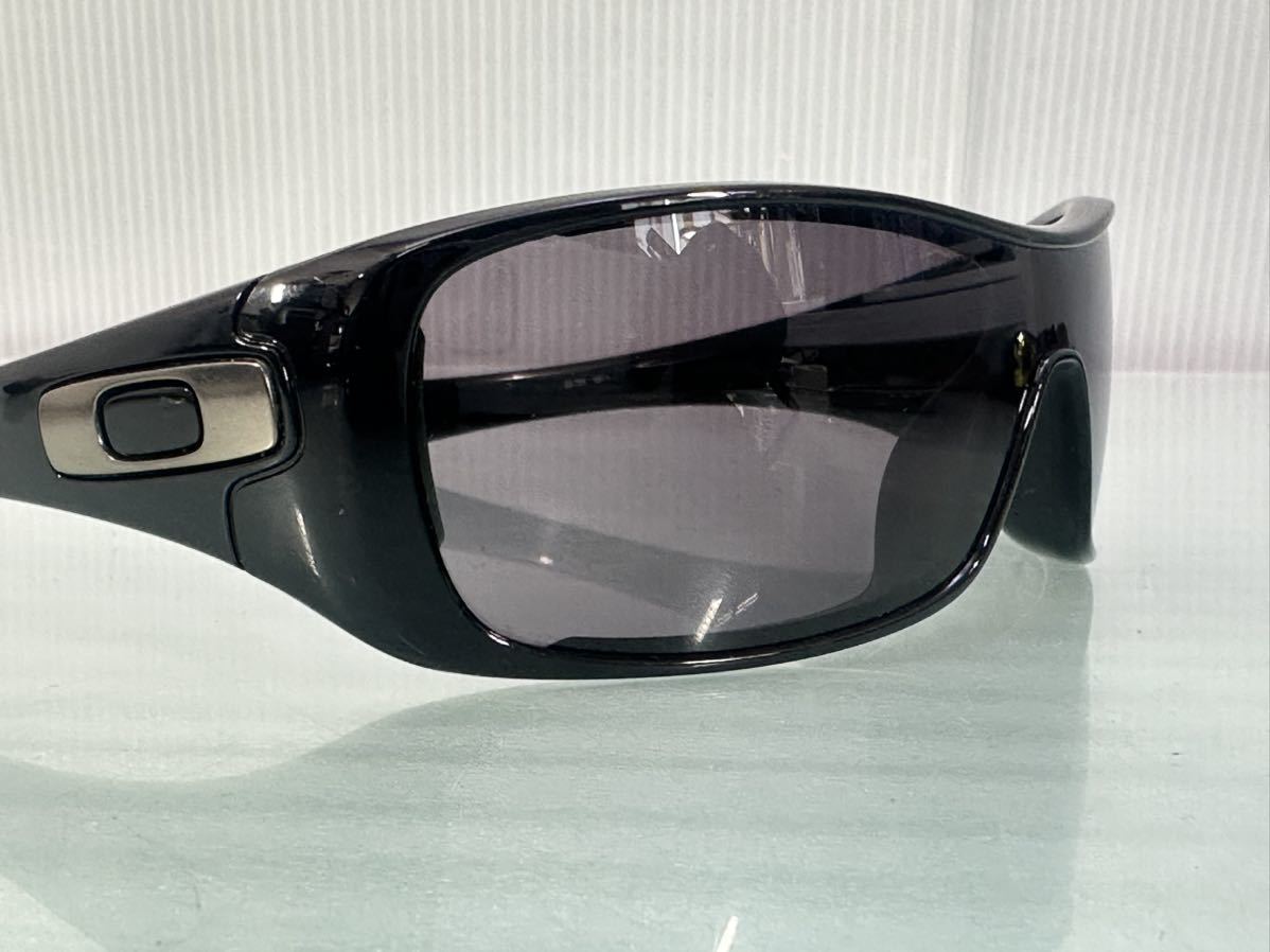 OAKLEY USA 　オークリー　 サングラス　 ANTIX　 03-700-131 　中古品 難あり_画像6