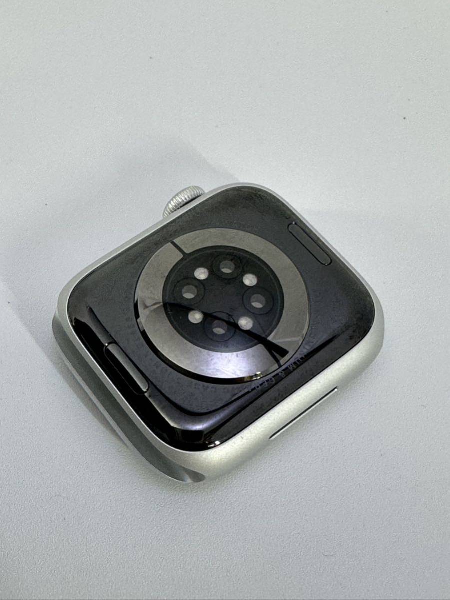 Apple Watch 　アップルウォッチ Series 8 GPS セルラーモデル　41mm 　シルバー アルミ スポーツバンド　MP4A3J/A2773 中古品_画像4
