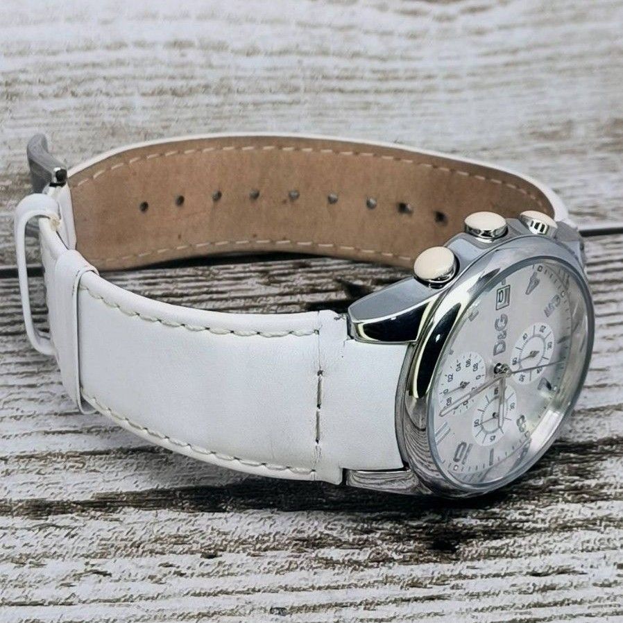 DOLCE&GABBANA　ホワイト　腕時計　ドルガバ　メンズ　D&G　レザー