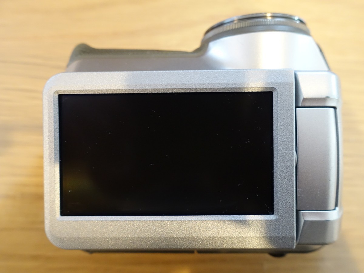 【動作確認済・付属品ほぼ完備】SDR-S200 SDビデオカメラ パナソニック_画像7