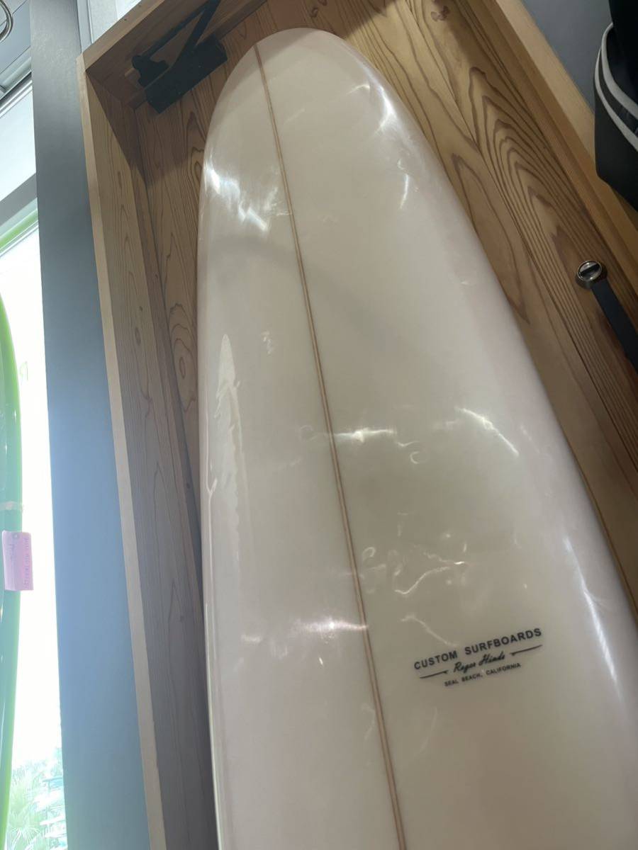 USED ROGER HINDSミッドレングス7.6 53.75Lケース、フィン付き USED ROGER HINDSミッドレングス7.6 53.75Lケース、フィン付き