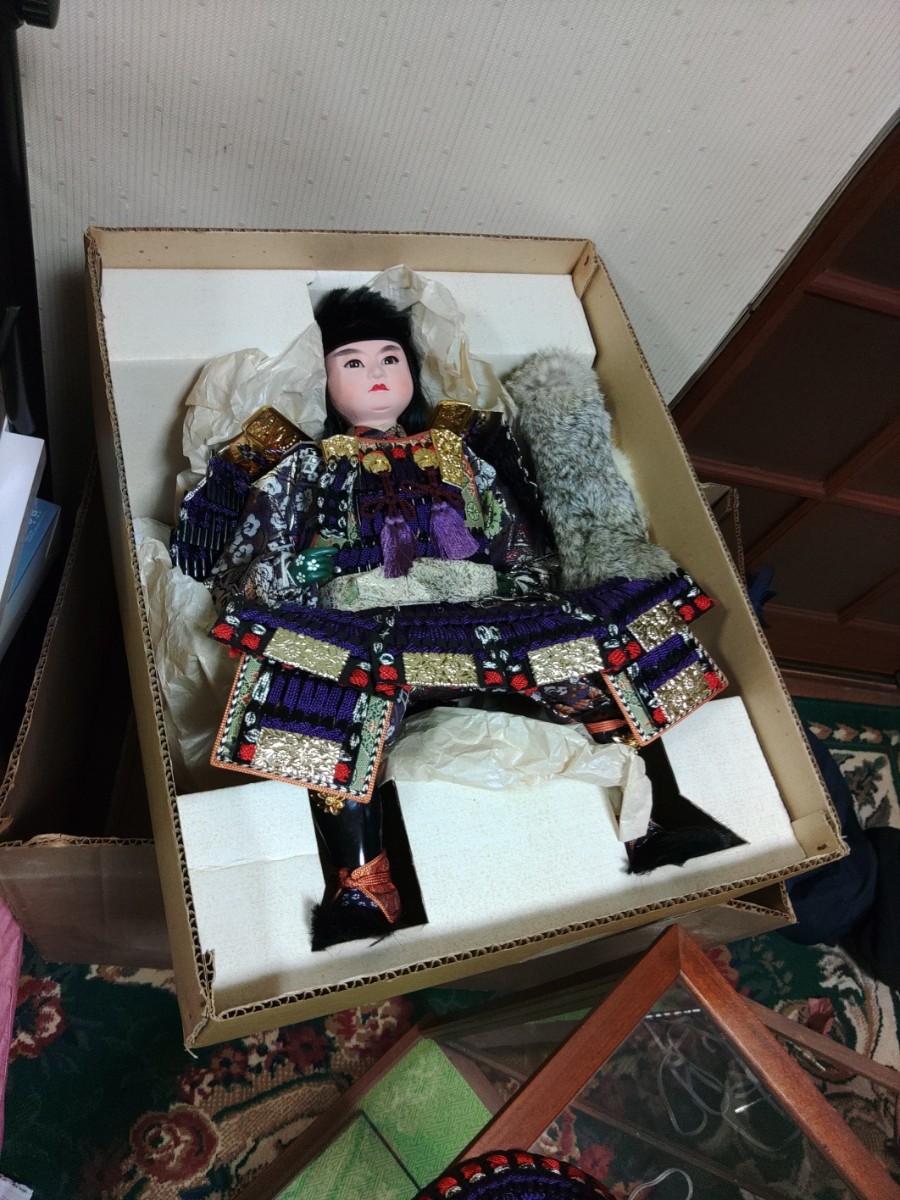 五月人形 端午の節句 日本人形 置物 コレクション 飾り 子供大将 武者人形 アンティーク 兜_人形や小道具等　単品にて箱に収納