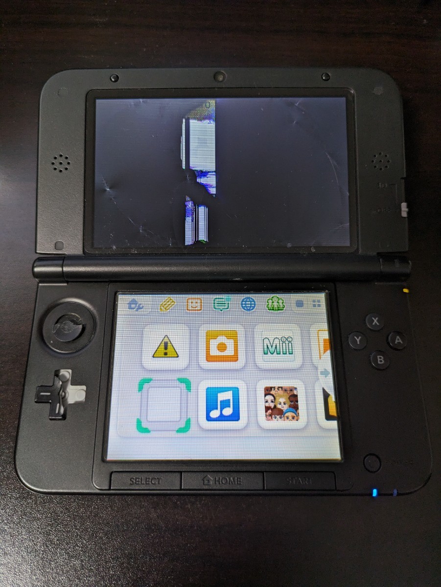 【ジャンク】任天堂 3DS LL ブルーXブラック 動作確認済 画面、ボタン破損_画像1