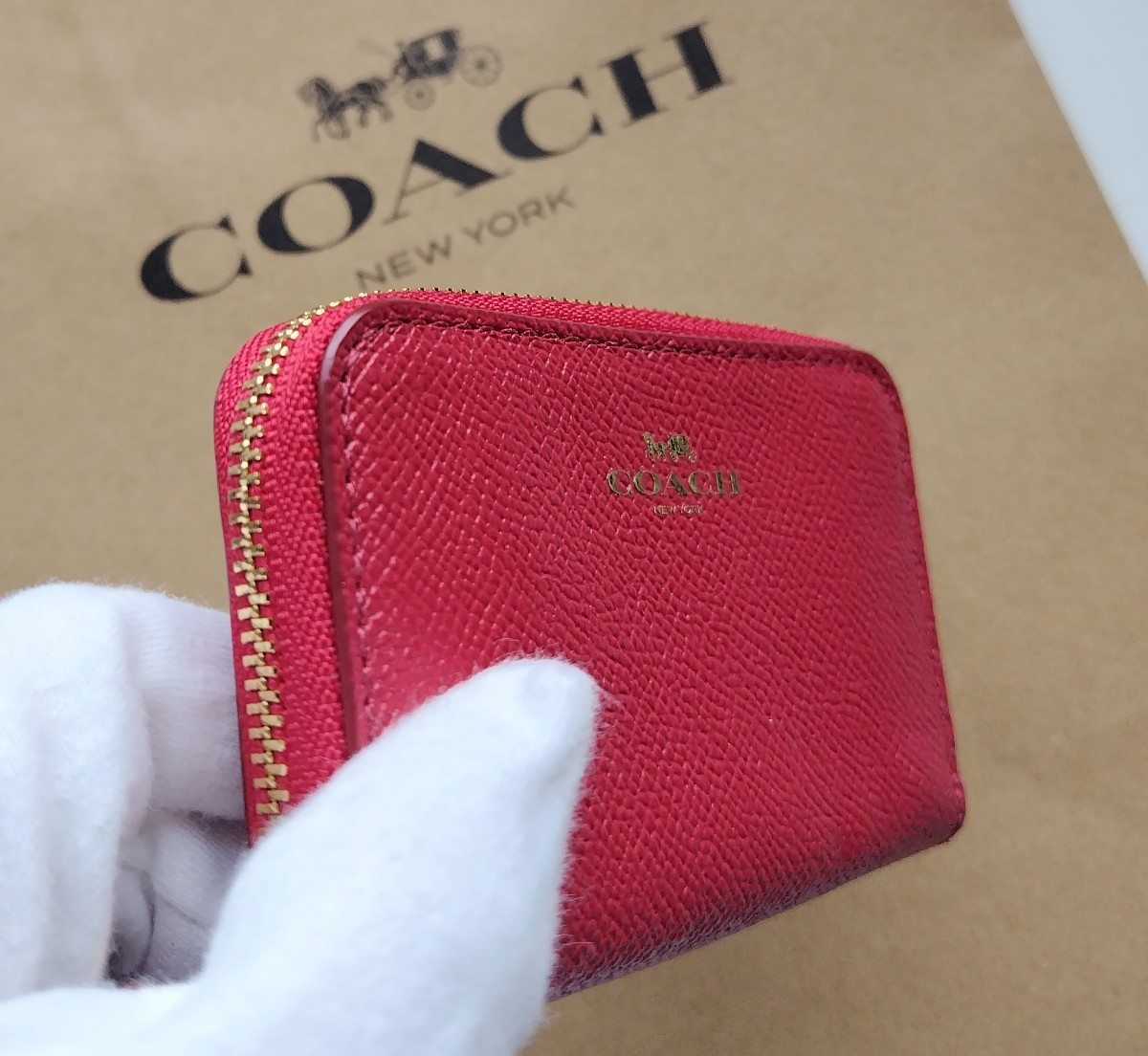 【新品】coach コーチ コインケース　小銭入れ　レッド