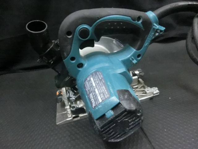 中古品 makita マキタ 125mm 防じんマルノコ KS5000FX 丸ノコ 丸のこ_画像4