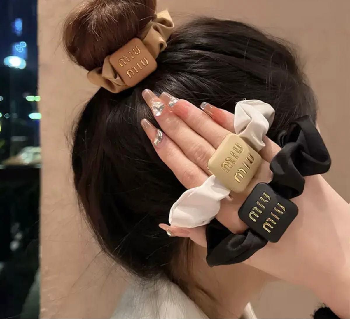 本日限定価格】miumiu シュシュ 3色セット 【2セット限定】髪 本日限定価格】miumiu シュシュ 3色セット 【2セット限定】髪