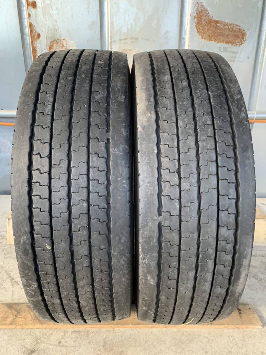 引取り可能！245/70R19.5 136/134L MICHELIN XJE 4 MIXENERGY 19年製 6~7mm 中古タイヤ２本_画像1