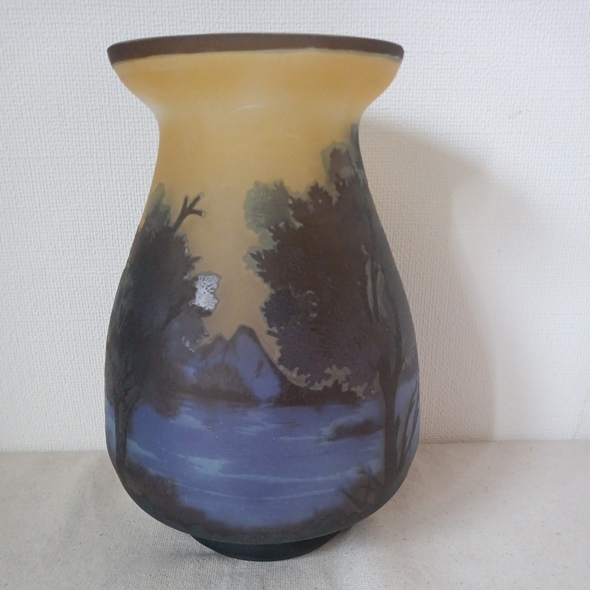 エミール・ガレ 山景紋 花器  花瓶 カメオ彫 アールヌーボー 骨董 アンティ西洋美術の画像5
