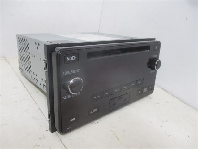 47123* Toyota original CD/USB player 86120-26201* working properly goods 