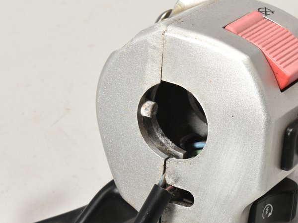 即決有 イントルーダークラシック400 VK54A 純正ハンドル 即決有 イントルーダークラシック400 VK54A 純正ハンドル