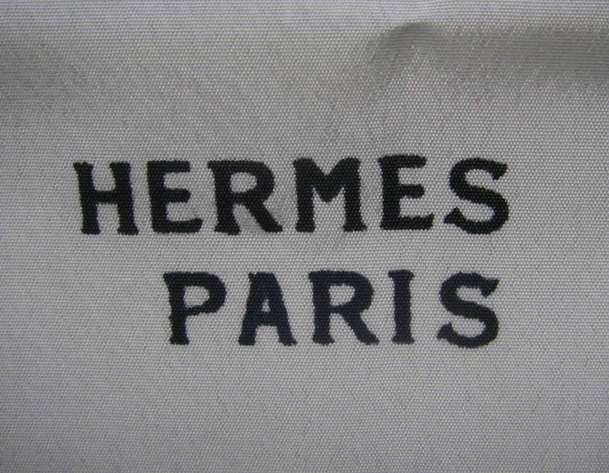 中古品★「エルメス　HERMES PAEIS　スカーフ　87㎝×87㎝　絹100％」_画像3
