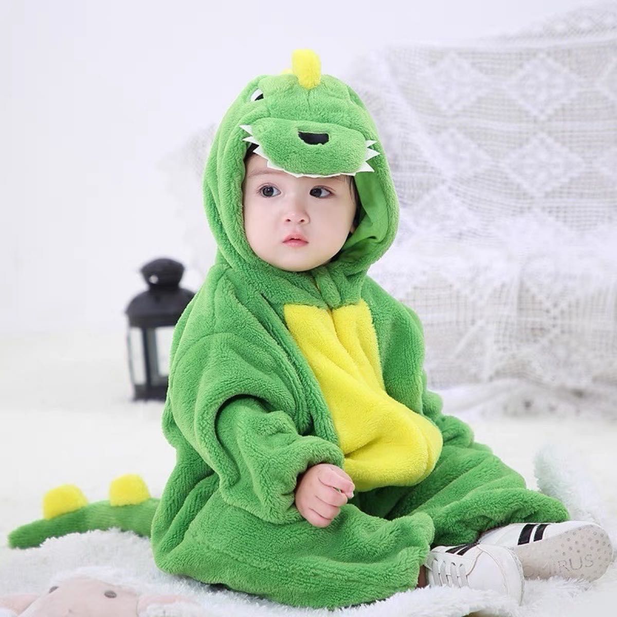 恐竜　辰年　龍　ドラゴン　コスプレ　衣装　おくるみ　着ぐるみ　正月　赤ちゃん　冬