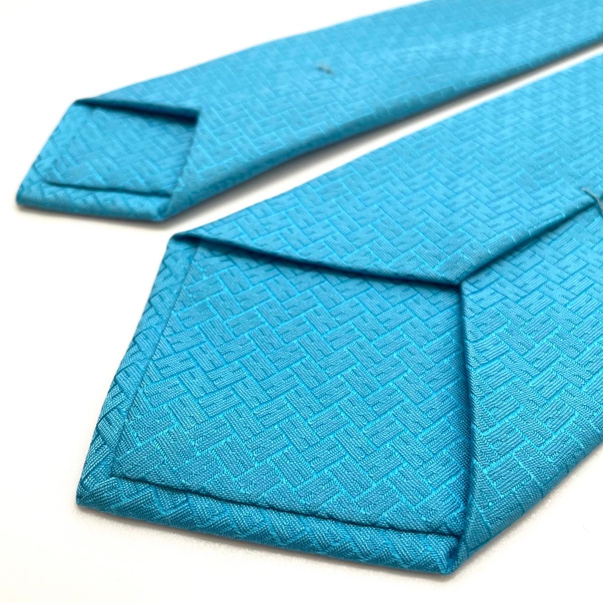 極上美品 エルメス ネクタイ ファソネ H織りタイ ターコイズ 極上美品 エルメス ネクタイ ファソネ H織りタイ ターコイズ