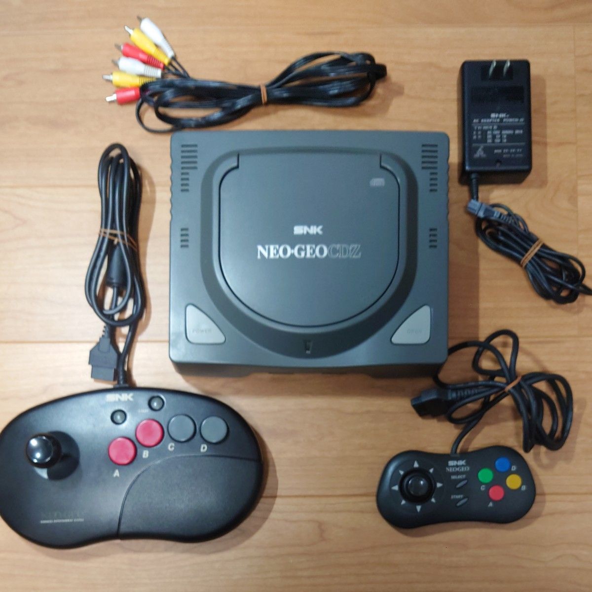 ネオジオ》NEOGEO CDZ 本体(ハード)|Yahoo!フリマ(旧PayPay ネオジオ》NEOGEO CDZ 本体(ハード)|Yahoo!フリマ(旧PayPay