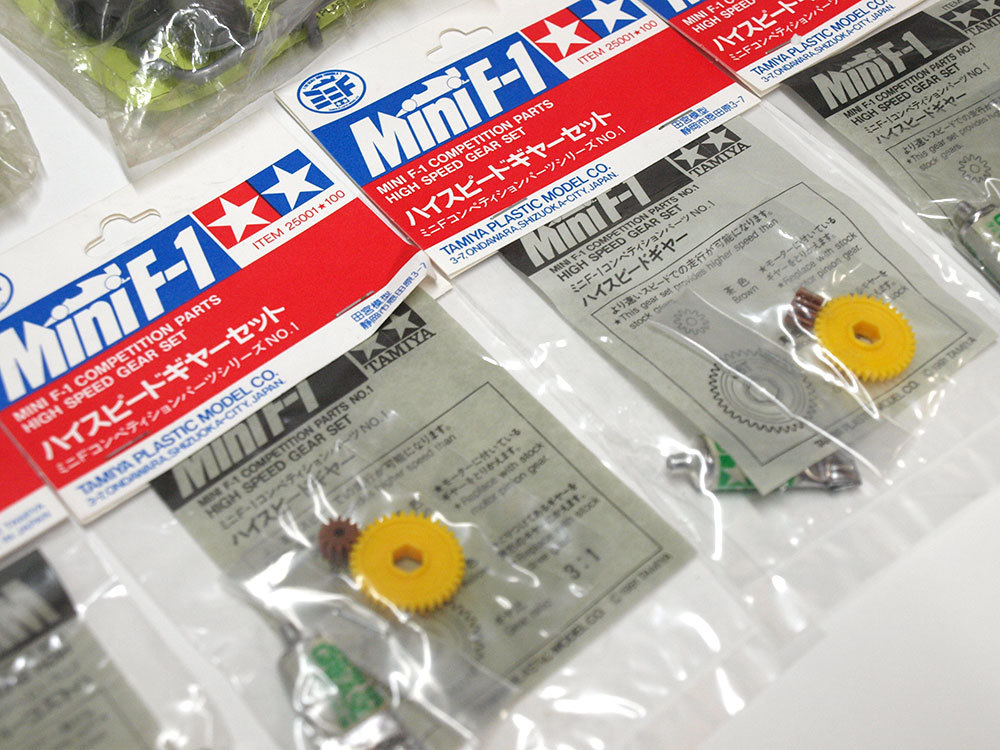 【M1187B】タミヤ Mini F-1用 パーツ まとめてセット（ミニF ゴールド ターミナル スポンジ タイヤ ホイール ハイスピードギヤー 田宮）_画像8