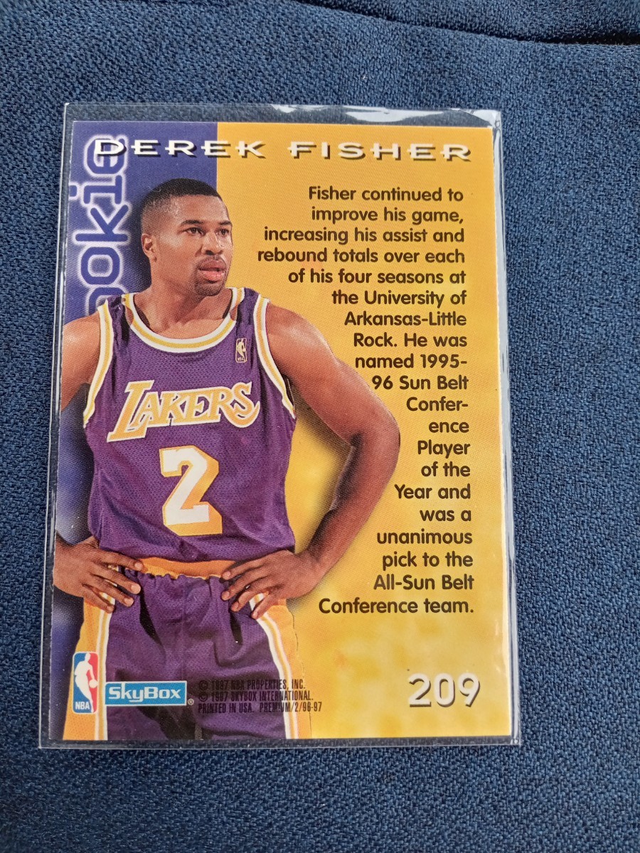 1996-97 Skybox Premium Star Rubies Derek Fisher #209 Rookie RC　デレックフィッシャー　ルーキーカード_画像3