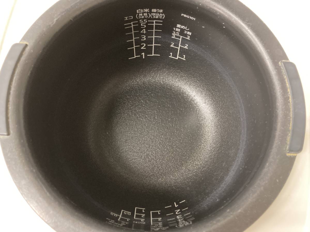 ★◆【USED】タイガー 圧力IH炊飯ジャー 炊きたて JPB-G102 クールホワイトWA 2018年製 炊飯器 100サイズ_画像9