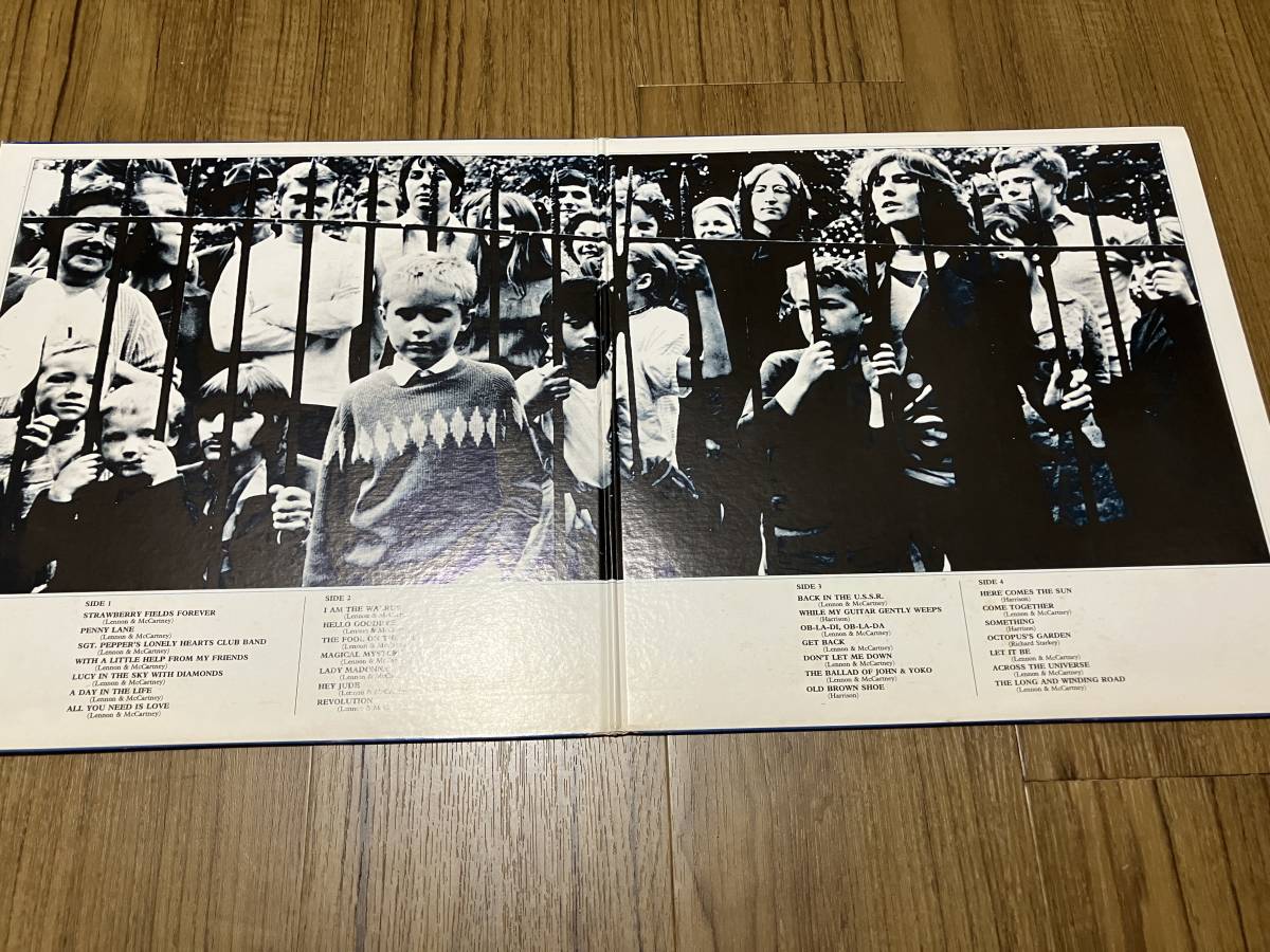 【特別限定盤/カラーレコード】The Beatles(ビートルズ)「1967-1970」LP（12インチ）/Odeon(EAS-50023~24)/Rock_画像2