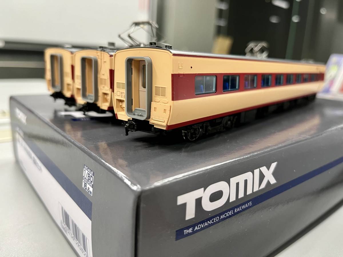 TOMIX 381系　増結３両セット　モーター車無し　HO-9085　未使用品　_画像6