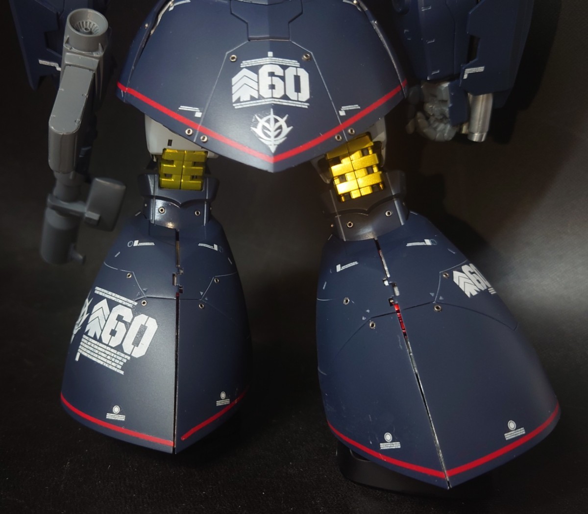 Yahoo!オークション - MG 1/100 ギレンの野望 黒い三連星専用 高 Yahoo!オークション - MG 1/100 ギレンの野望 黒い三連星専用 高