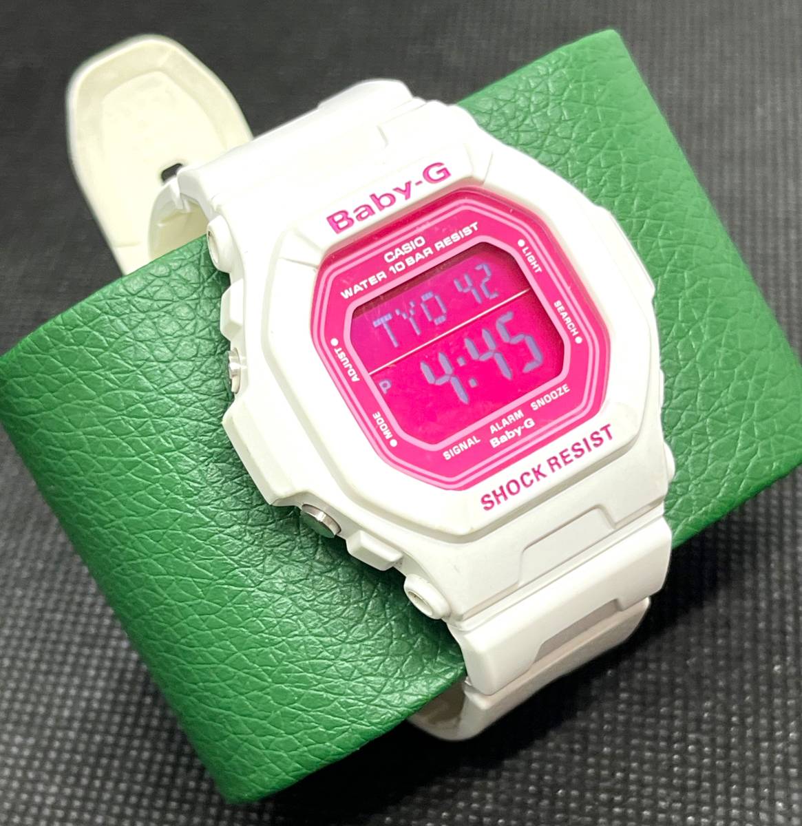 中古★CASIO　Baby－G　カシオ　ベビーG　キャンディーカラーズ　ホワイト/ピンク　レディース腕時計　稼働　取扱説明書付/2579_画像2