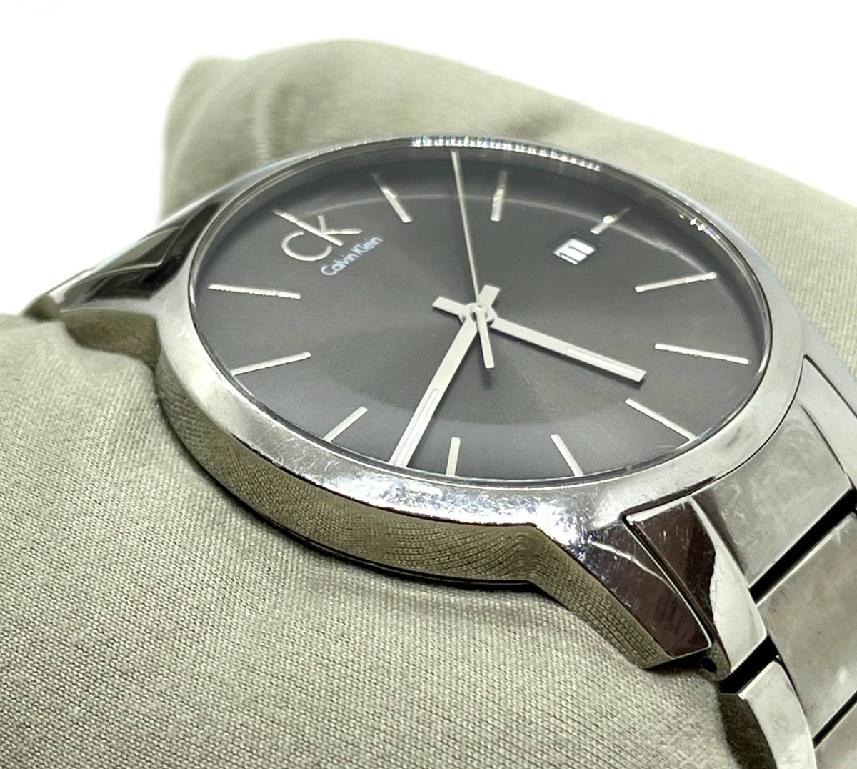 中古☆カルバンクライン　Calvin　Klein　メンズクォーツ腕時計　ケース取扱説明書付　稼働確認　電池切/2740_画像2