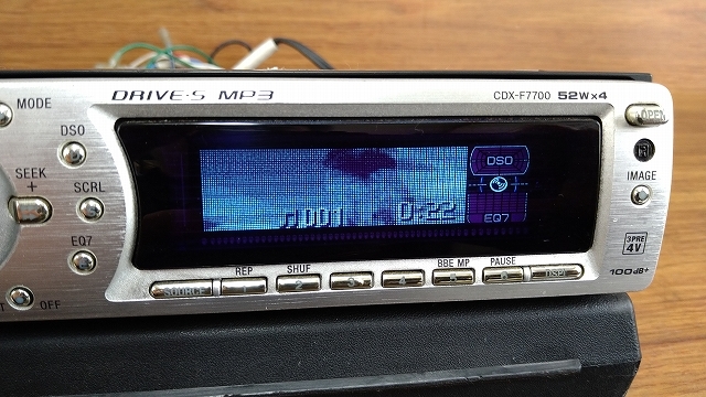 CDX-F7700 1DIN　SONY CDプレーヤー　ラジオ_画像3