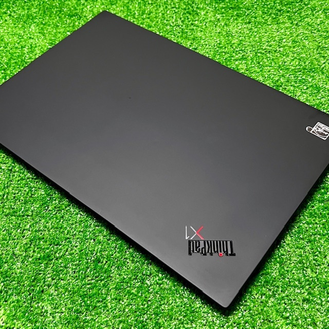 ◇優良品◇第10世代最上級ハイスペック！新品NVMeSSD1TB搭載！【 Lenovo ThinkPad X1 Carbon Gen8 】Corei7-10610U！RAM16GB！Windows11Pro_画像4