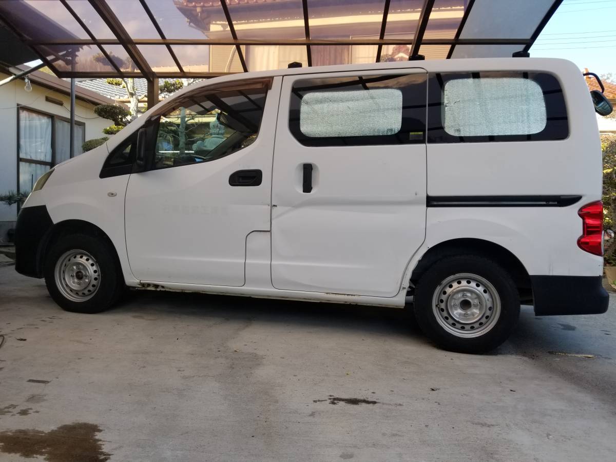 ニッサン バネットバン NV200 車検付き 神戸市_画像3