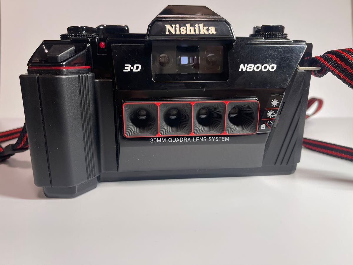 Nishika N8000 3-D  フィルムカメラ