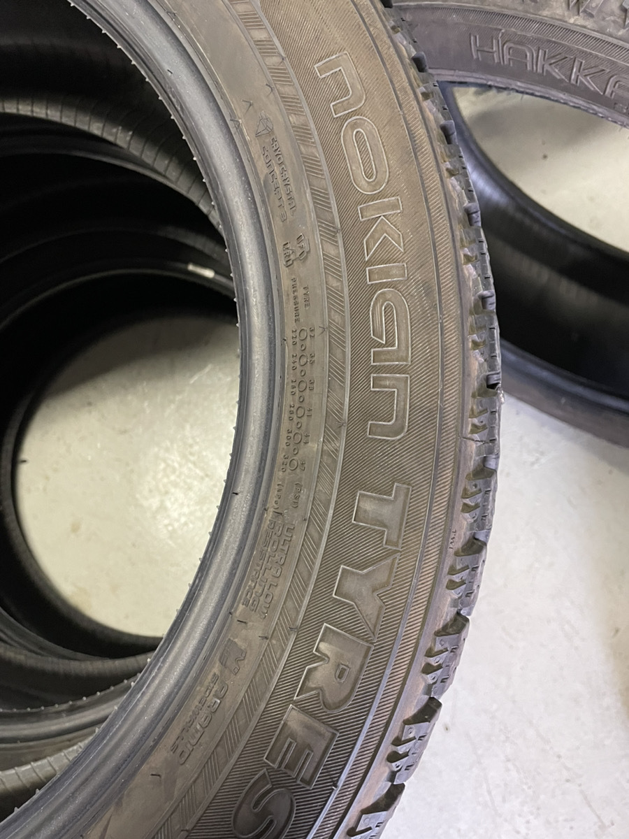 【中古】 NOKIAN TYRES HAKKAPELIITTA R3 SUV 255/50R-20 スタッドレスタイヤのみ 4本セットの画像2