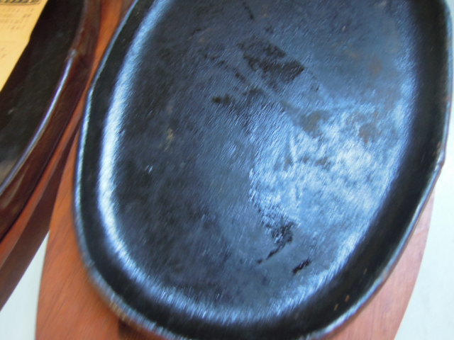 （HY) 南部鉄器　ステーキ皿　鉄板約15ｃｍ×25ｃｍ　ジャンク_画像4