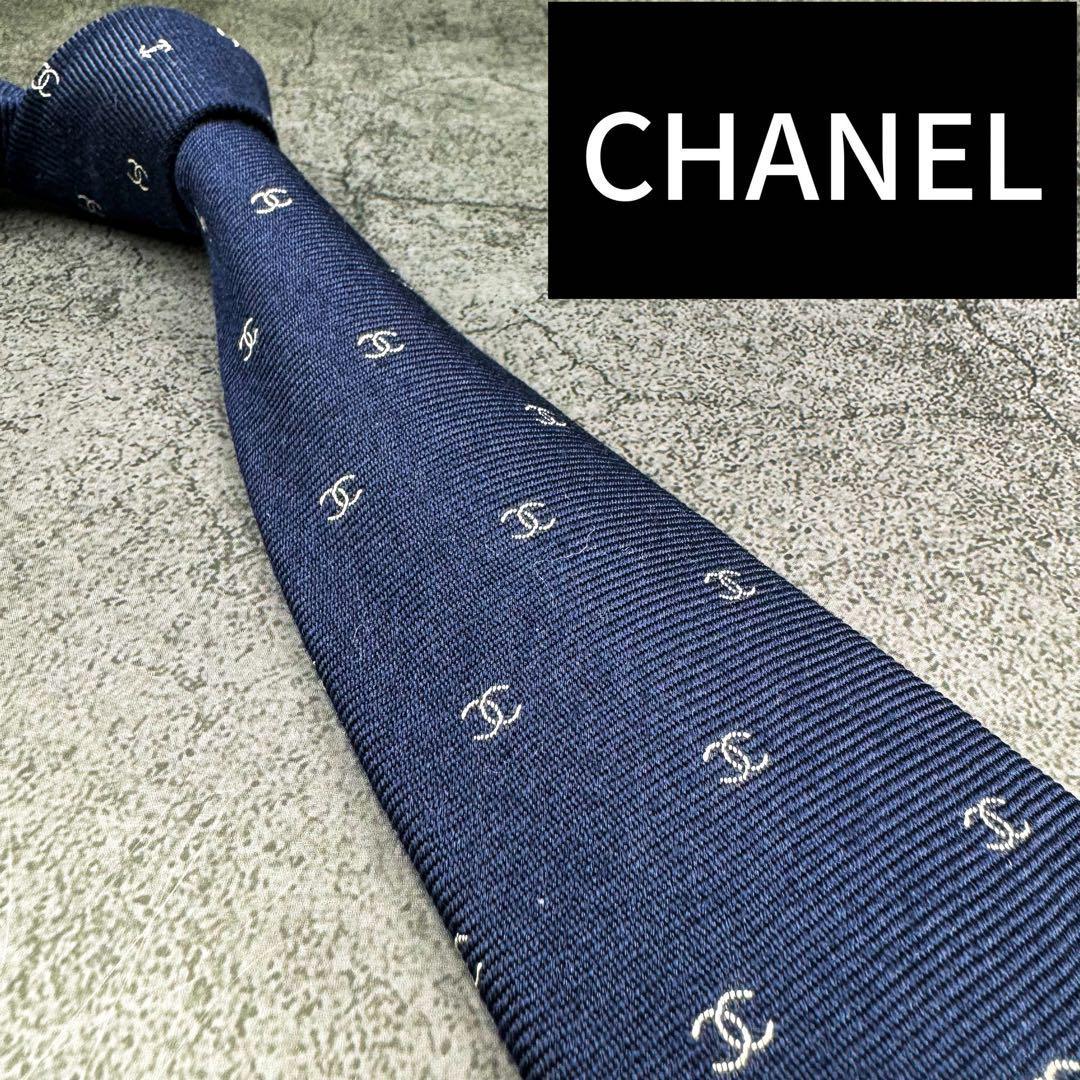 極美品 送料無料 CHANEL シャネル 現行タグ ネクタイ 高級シルク 極美品 送料無料 CHANEL シャネル 現行タグ ネクタイ 高級シルク