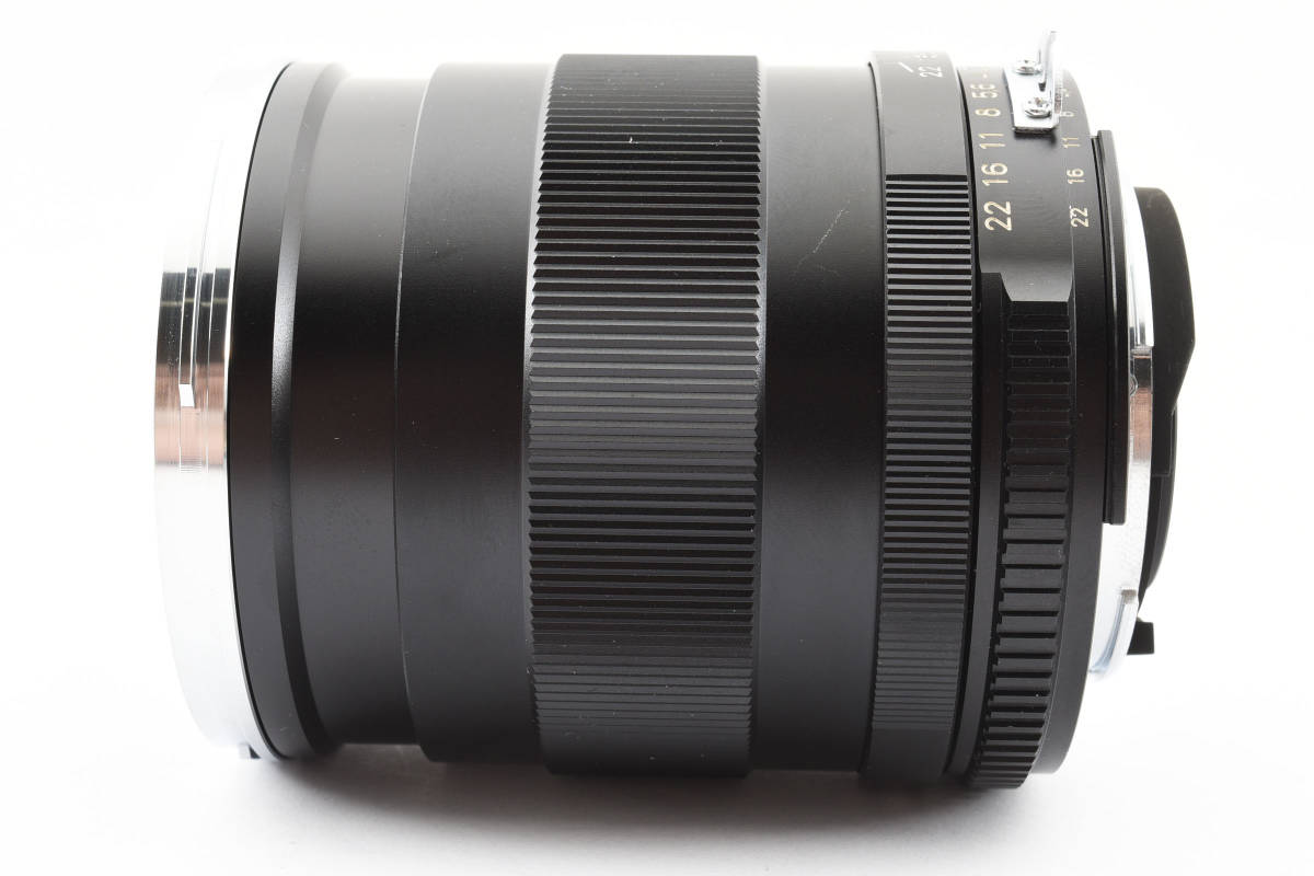 【コレクター収集　未使用品】　Carl　Zeiss ディスタゴン Distagon T* 35mm F2 ZF 広角単焦点レンズ カメラ 同梱可能 #8625_画像7