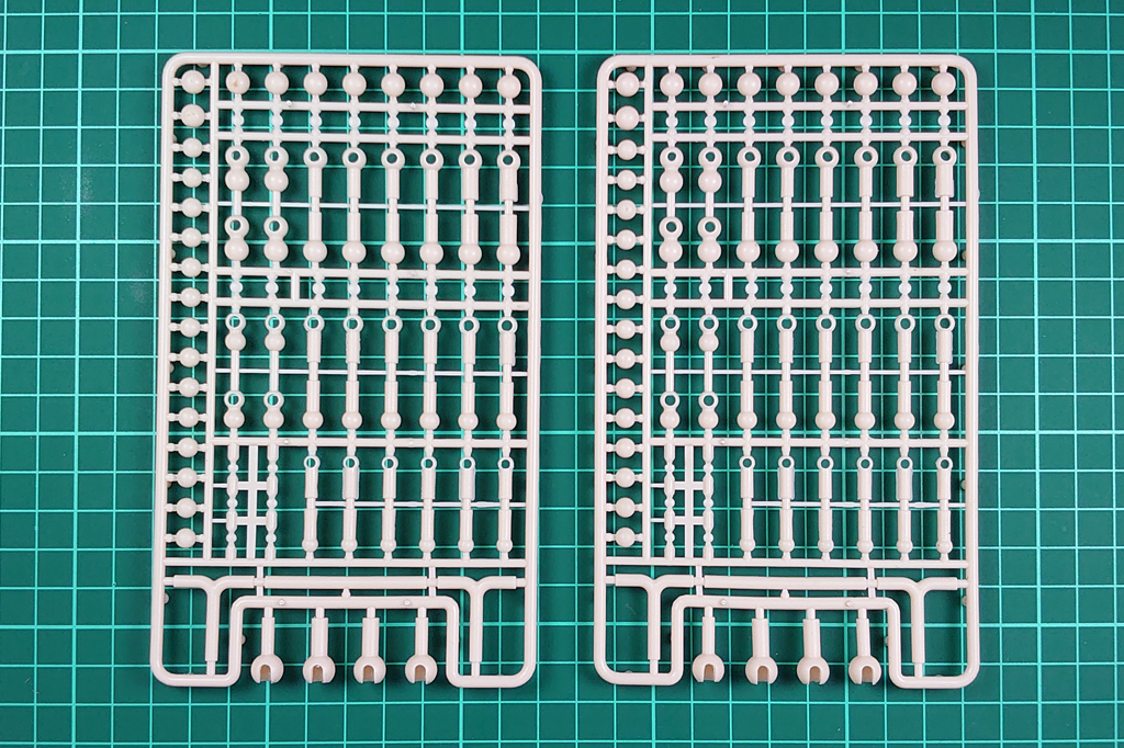 フォーミダブル 水着ver アズールレーン アズレン 可動式 未組立 未塗装パーツ 樹脂製品 ガレキ_画像7